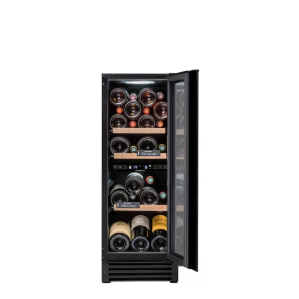 Avintage Borhűtő AVU27D82 pult alá építhető és szabadonálló, 25 palack