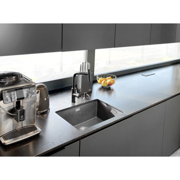 Laveo TORO Kihúzható zuhanyváltós csaptelep, fekete