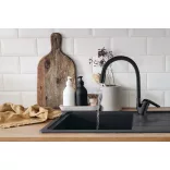 LAVEO ELZA F álló csaptelep rugalmas tömlővel, matt fekete