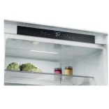 Kluge beépíthető kombi hűtőszekrény alul fagyasztóval, NoFrost, 281L/101L