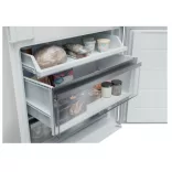 Kluge beépíthető kombi hűtőszekrény alul fagyasztóval, NoFrost, 281L/101L